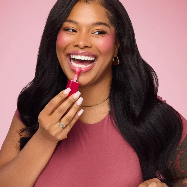 Tinted Luxe Lip Oil - Image 11